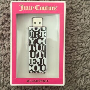 Juicy Couture Black and White USB Flash Drive 4G